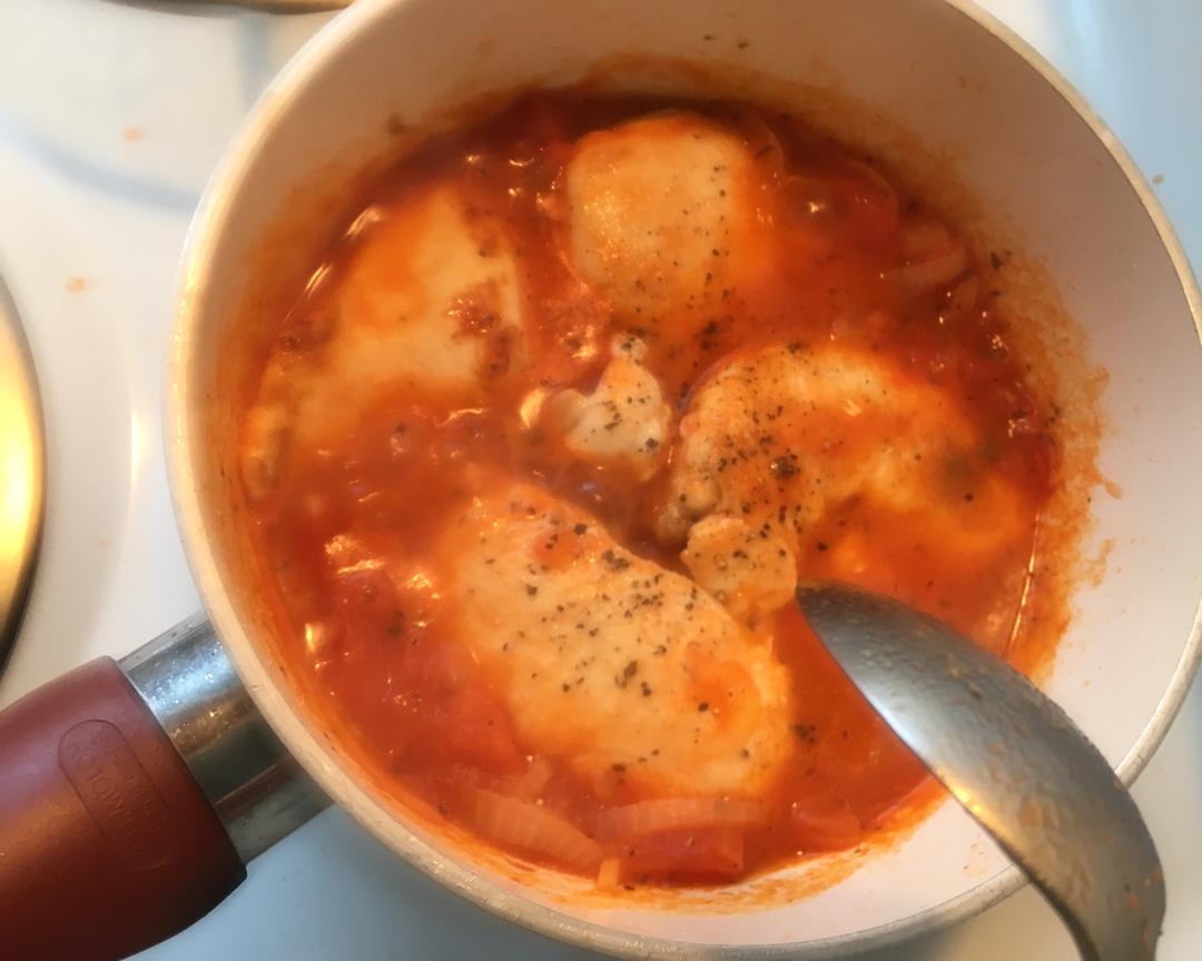 番茄炖鸡胸丨健康·三餐