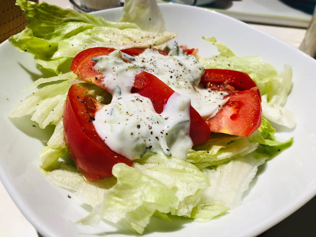 教你做正宗TZATZIKI沙拉——解腻神菜/烤肉的灵魂蘸酱