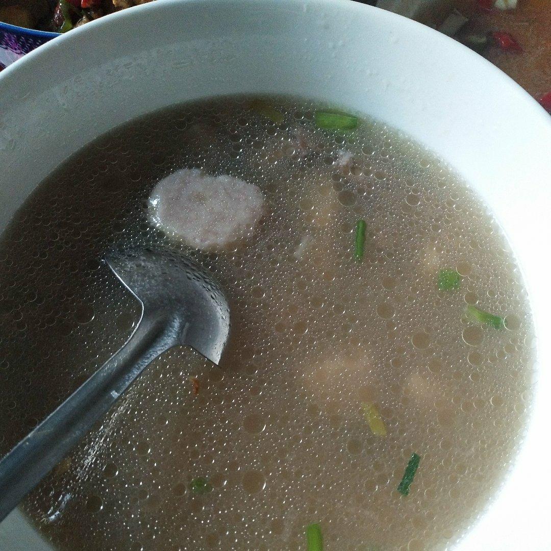 墨鱼🦑芋头🥔汤
