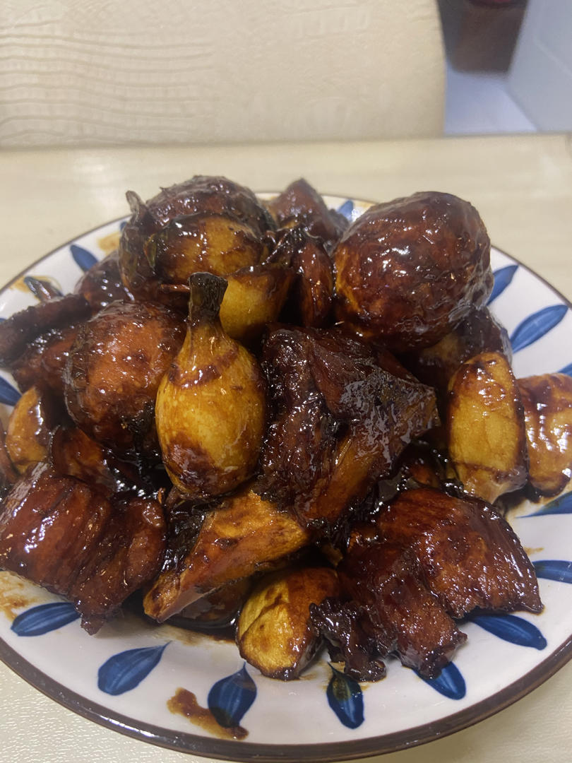 虎皮蛋焖红烧肉