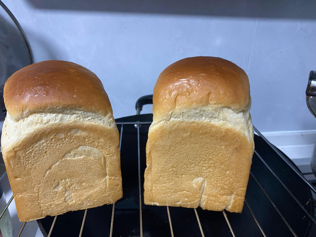 一次发酵的山型吐司