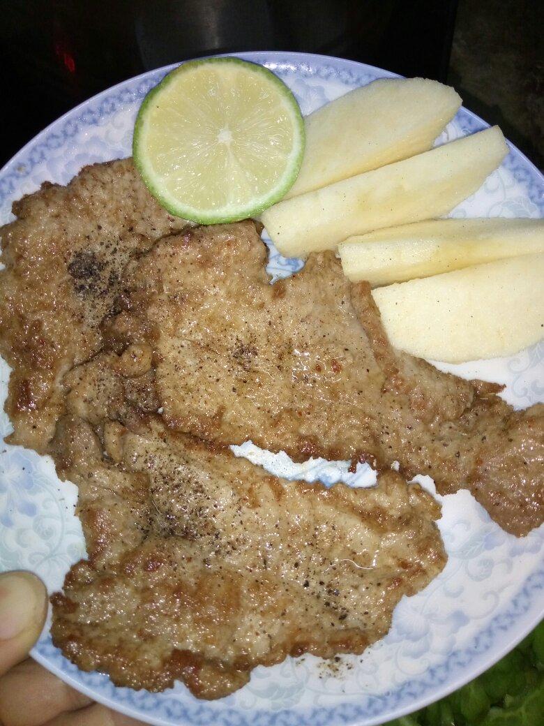绝对香脆的炸猪排做法——咖喱猪排饭