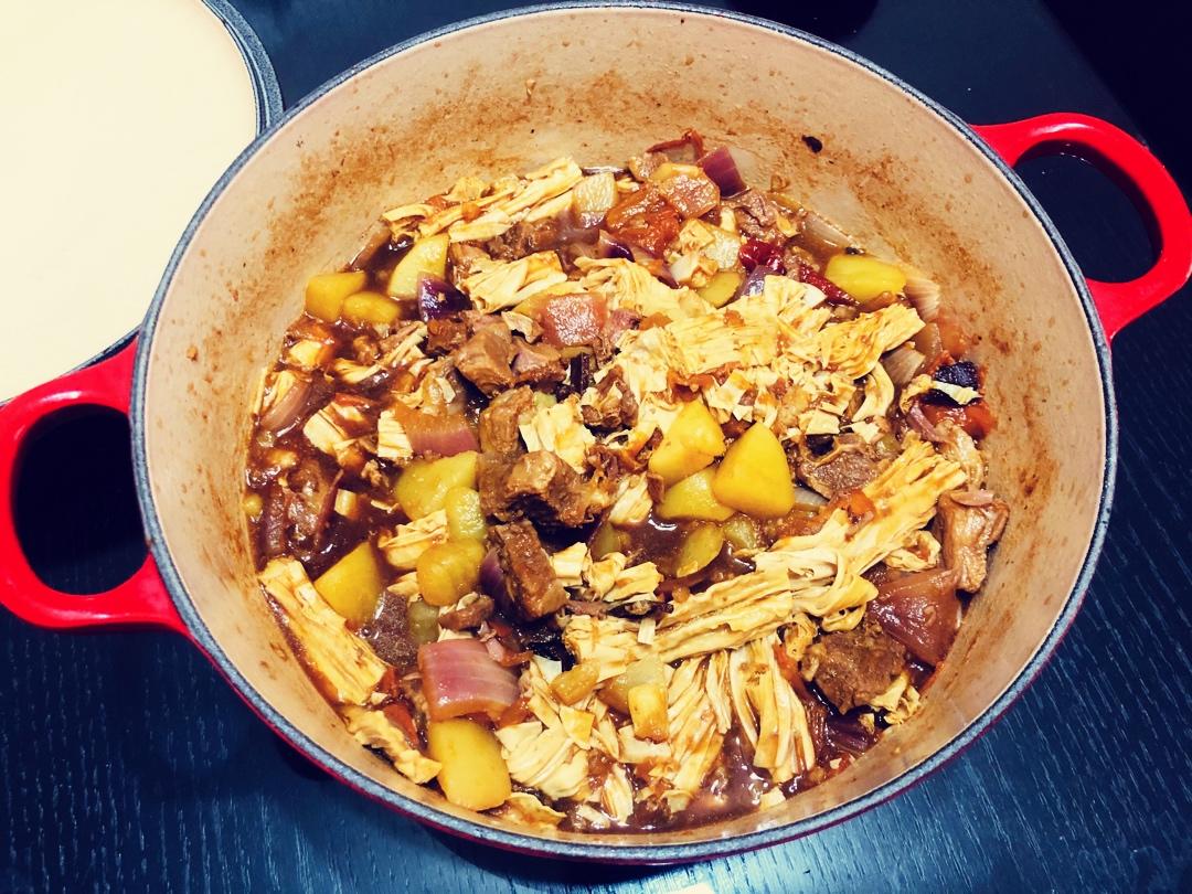 番茄土豆炖牛腩