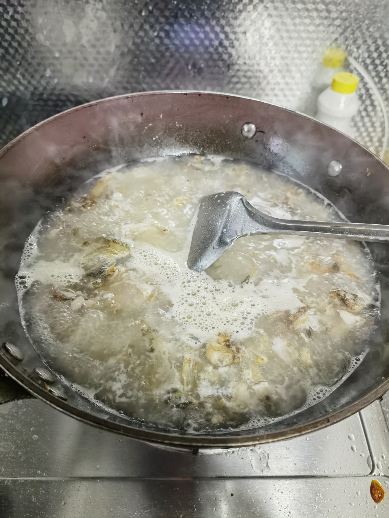 小鲫鱼汤（无肉无刺）下奶的做法 步骤5
