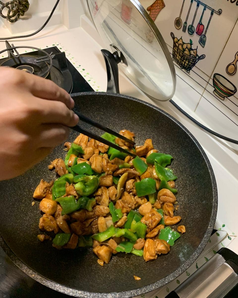 青椒鸡腿肉
