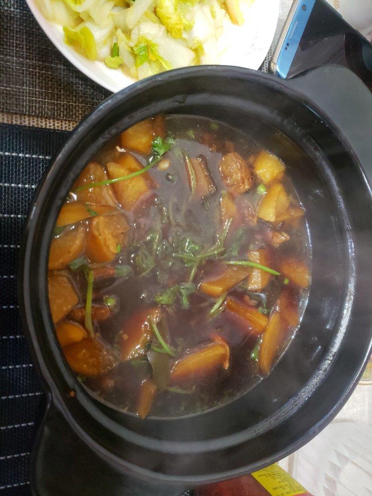 番茄土豆炖牛腩