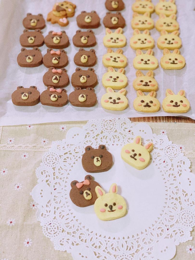 不需要模具的布朗熊and可妮兔曲奇饼干（原创）