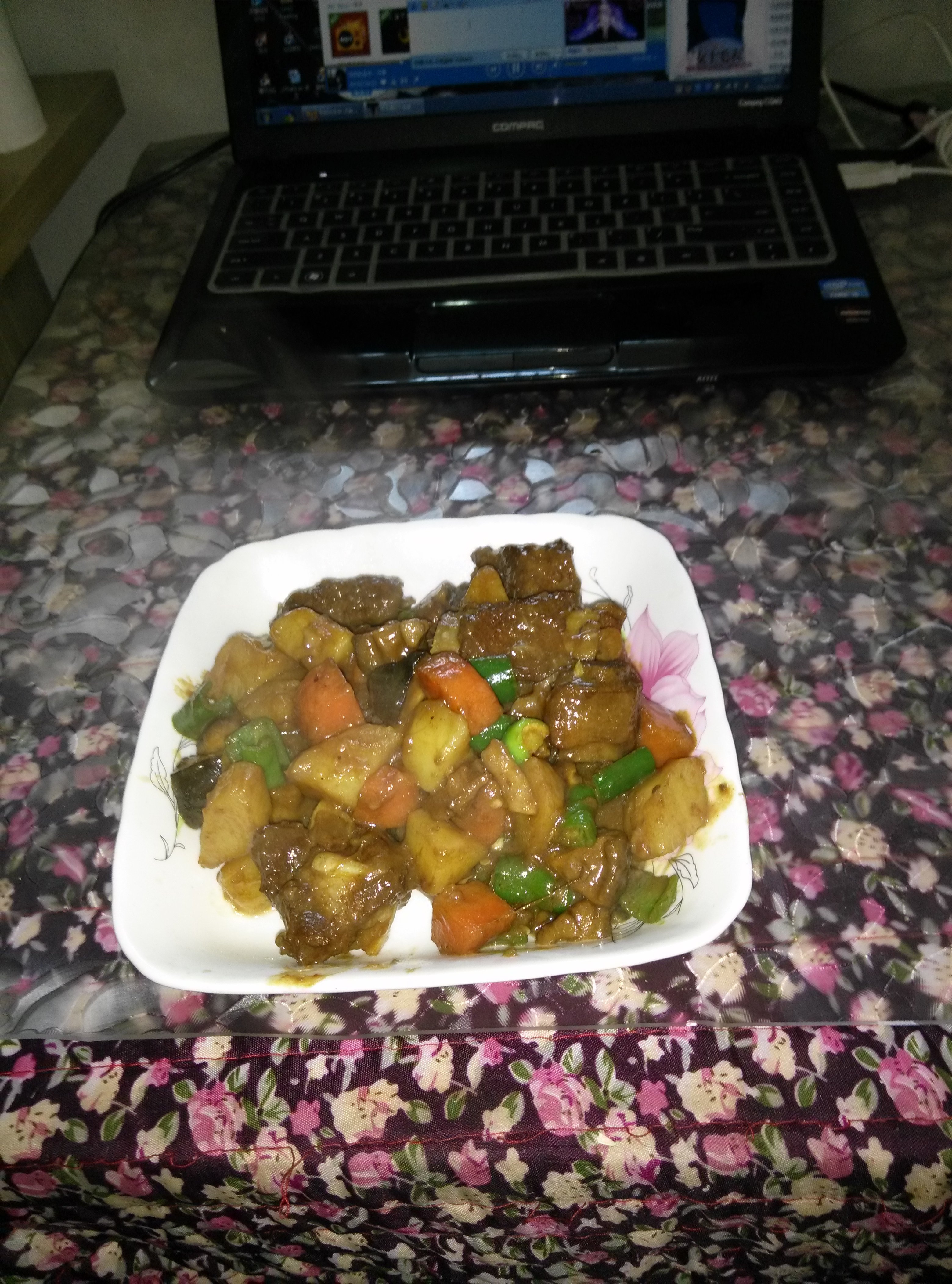 土豆炖排骨