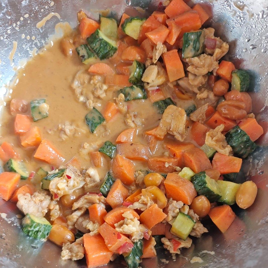 今日菜谱：宫保鸡丁