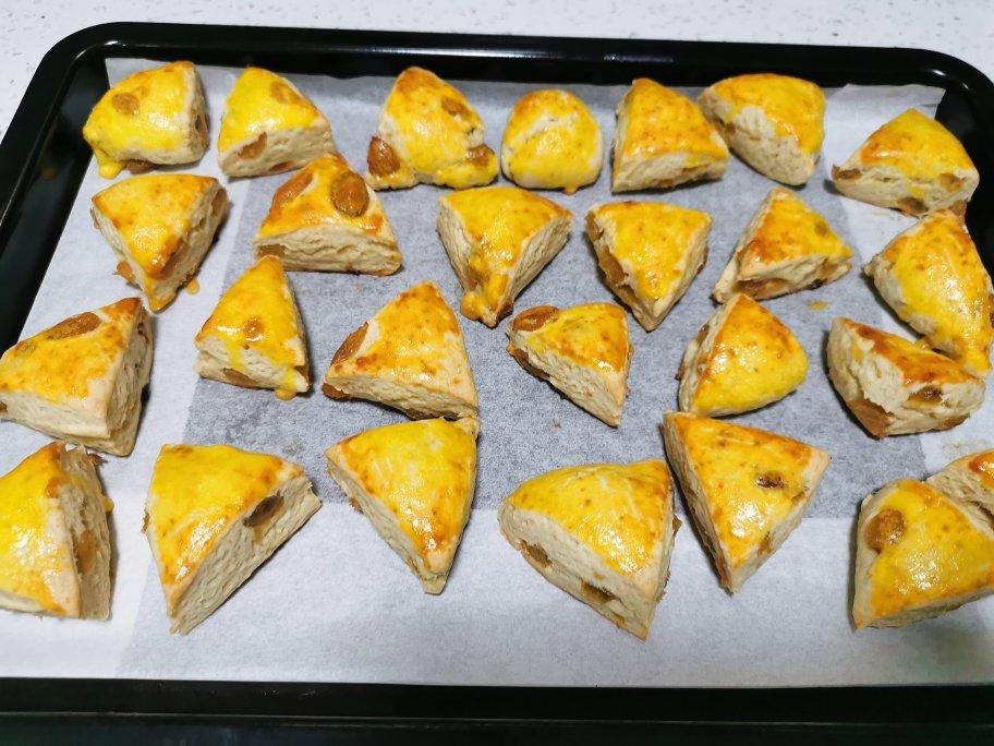 不用醒面，一次成功的葡萄干司康，好吃到爆