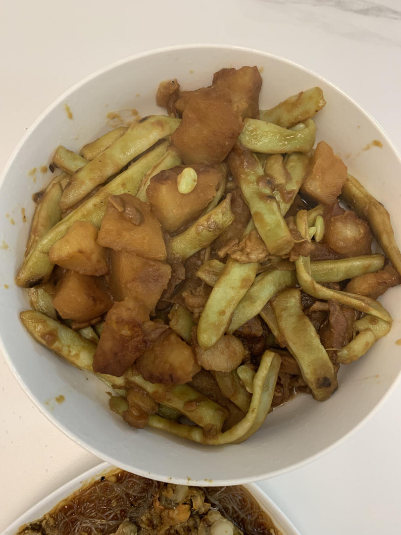 豆角土豆炖肉—东北家常炖菜