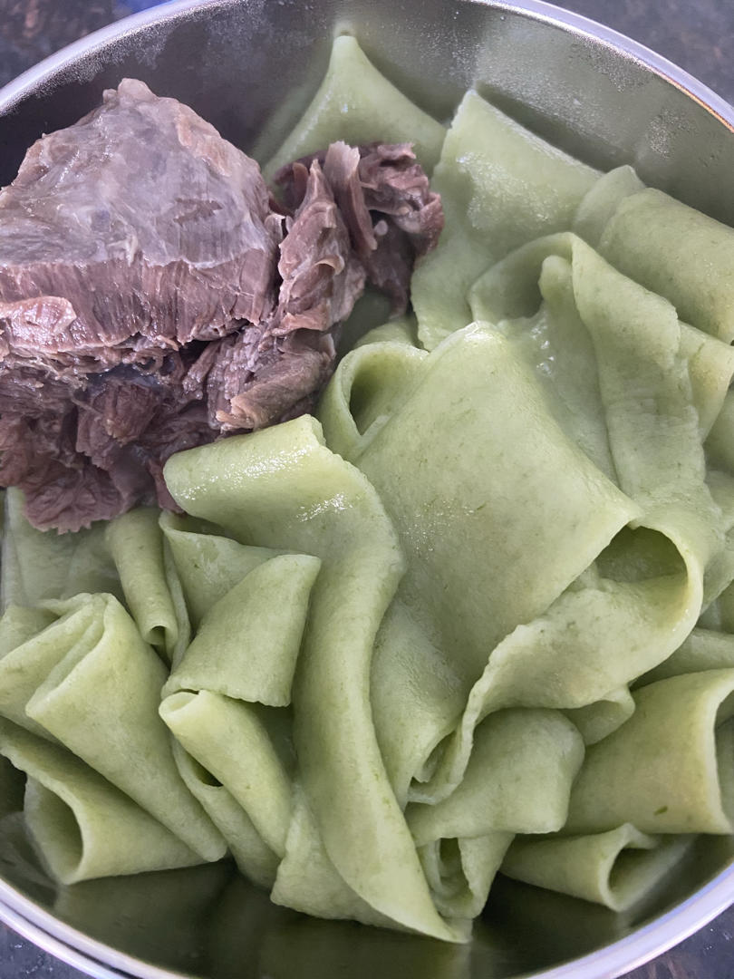 鸡蛋手擀面