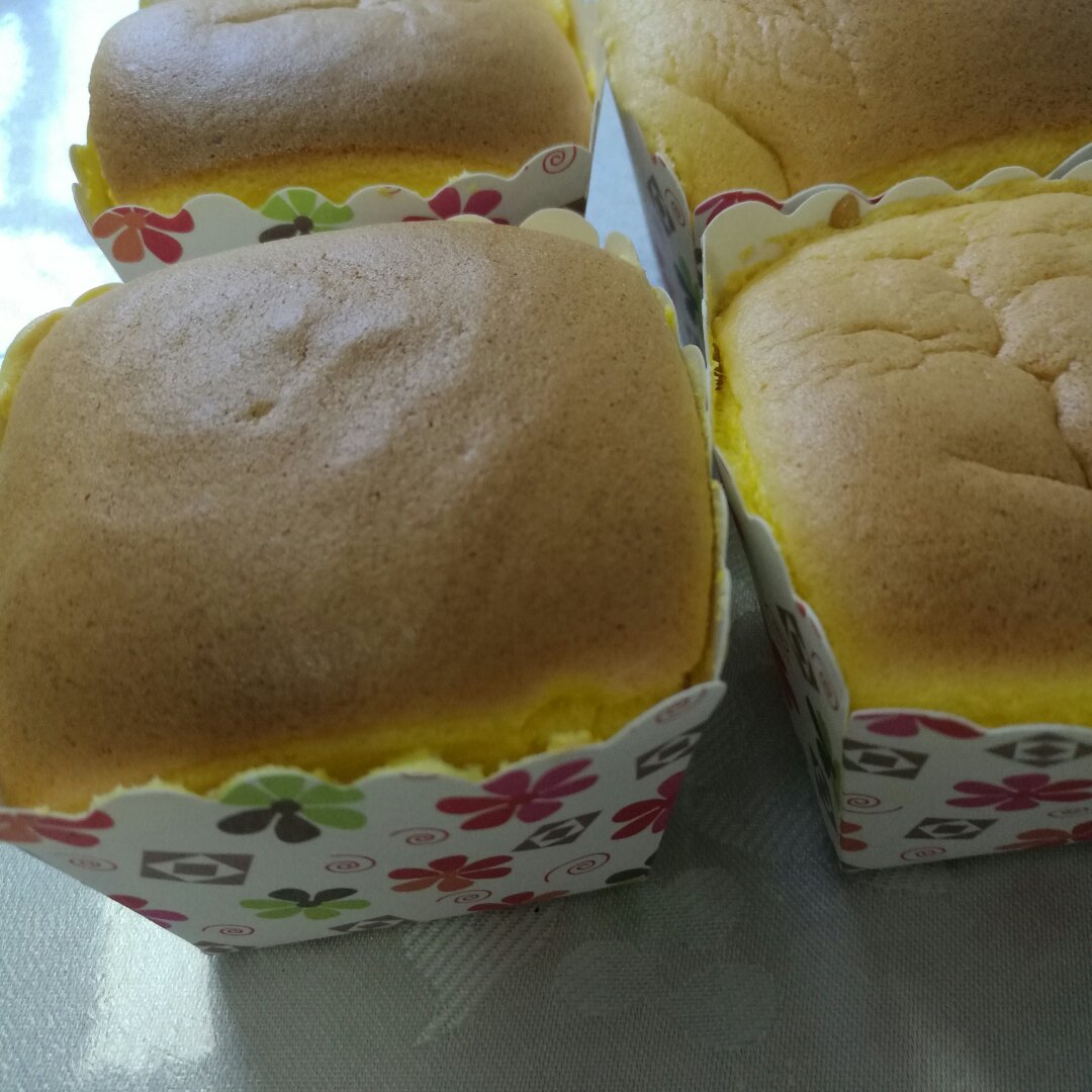 芒果流心杯蛋糕