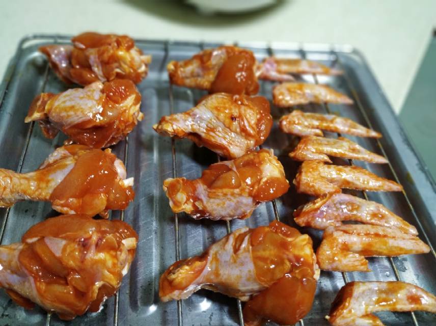 烤鸡翅的做法（烤箱烤鸡翅）