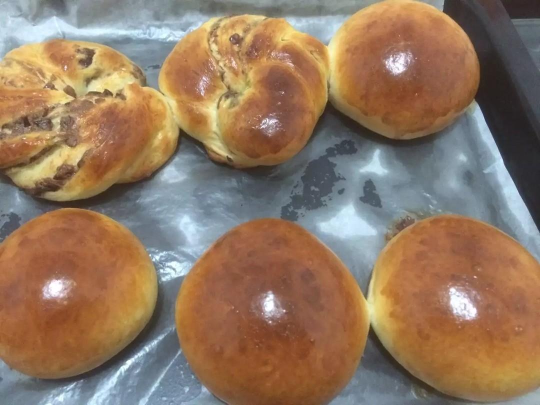 豆沙面包的做法