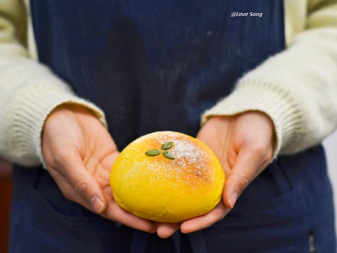 秋季南瓜乳酪包