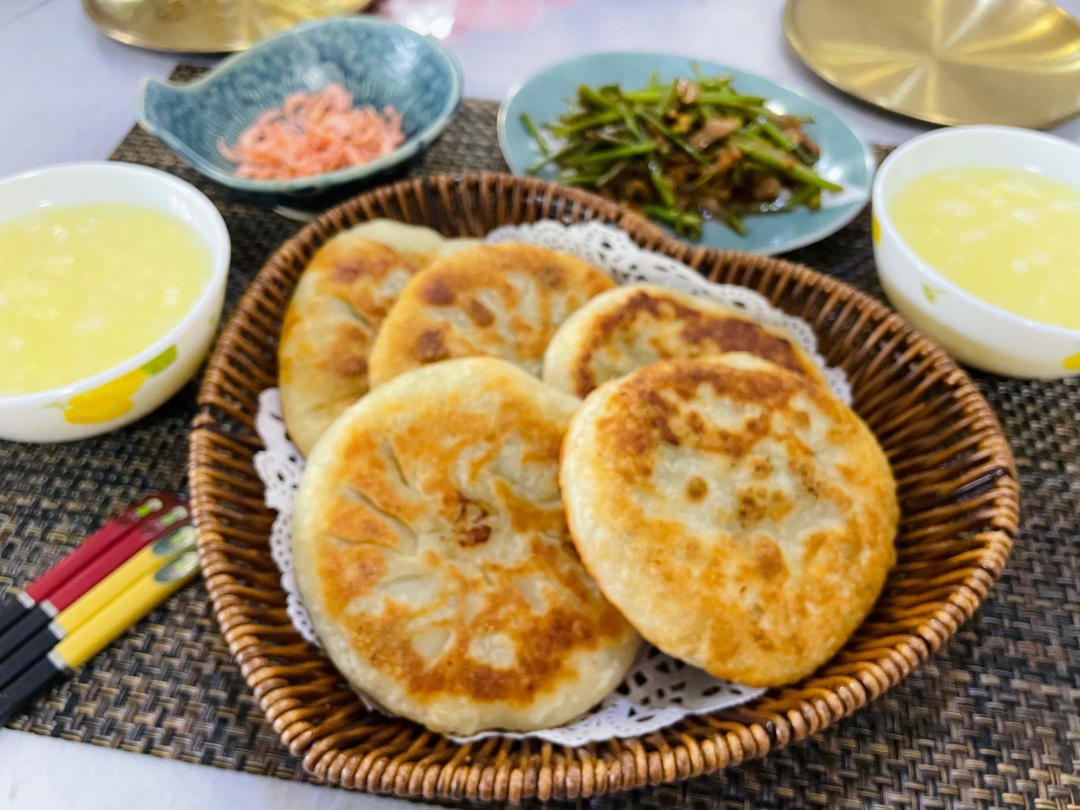 春日限定～荠菜饺子