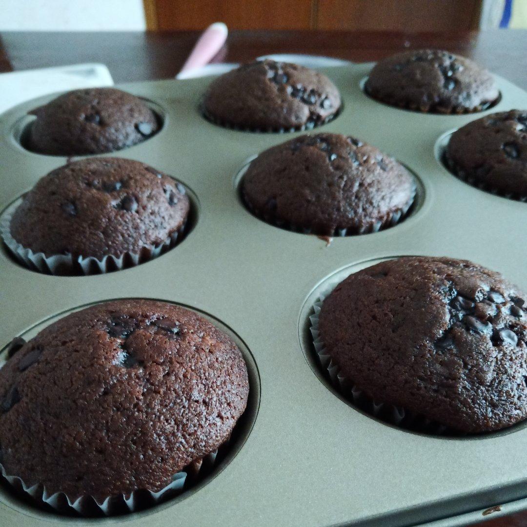 巨简单❗️超快速❗️巧克力玛芬蛋糕❗️好吃哭了