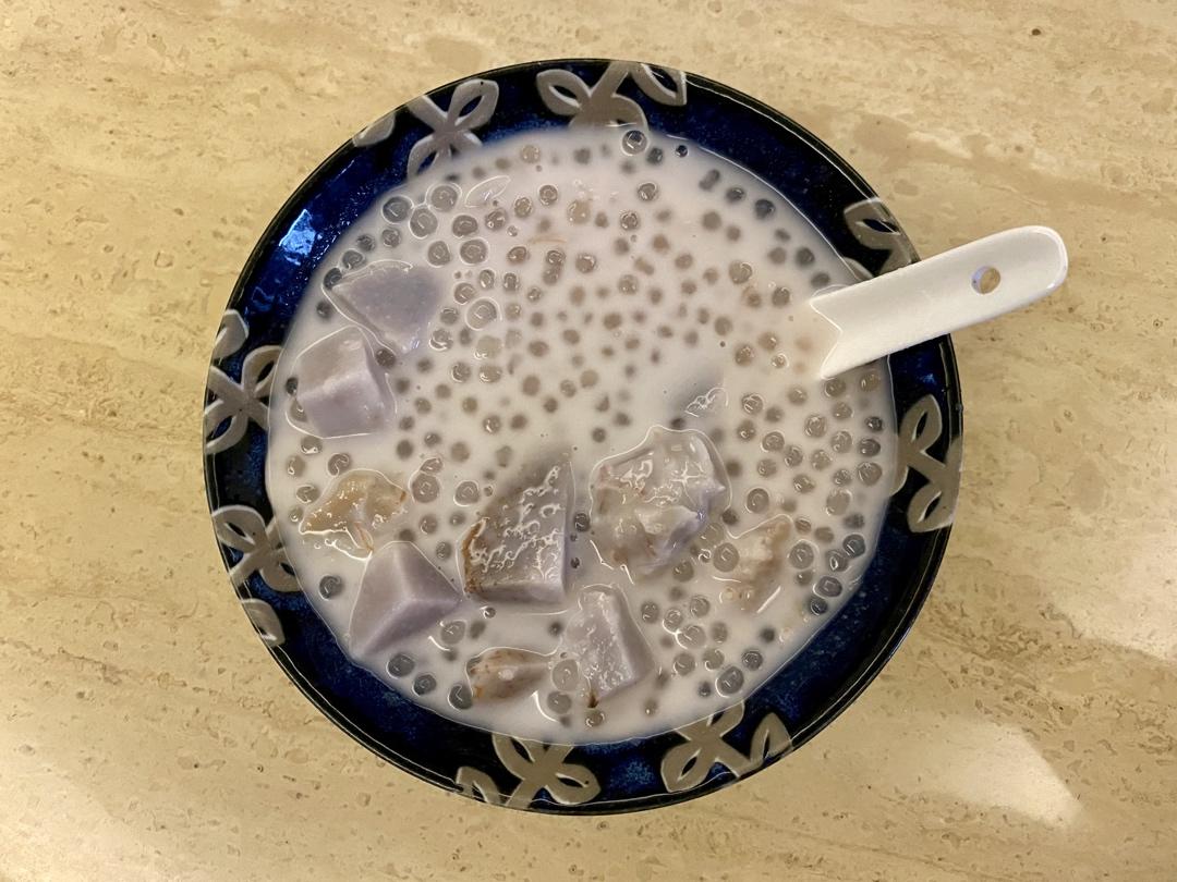 椰香香芋西米露