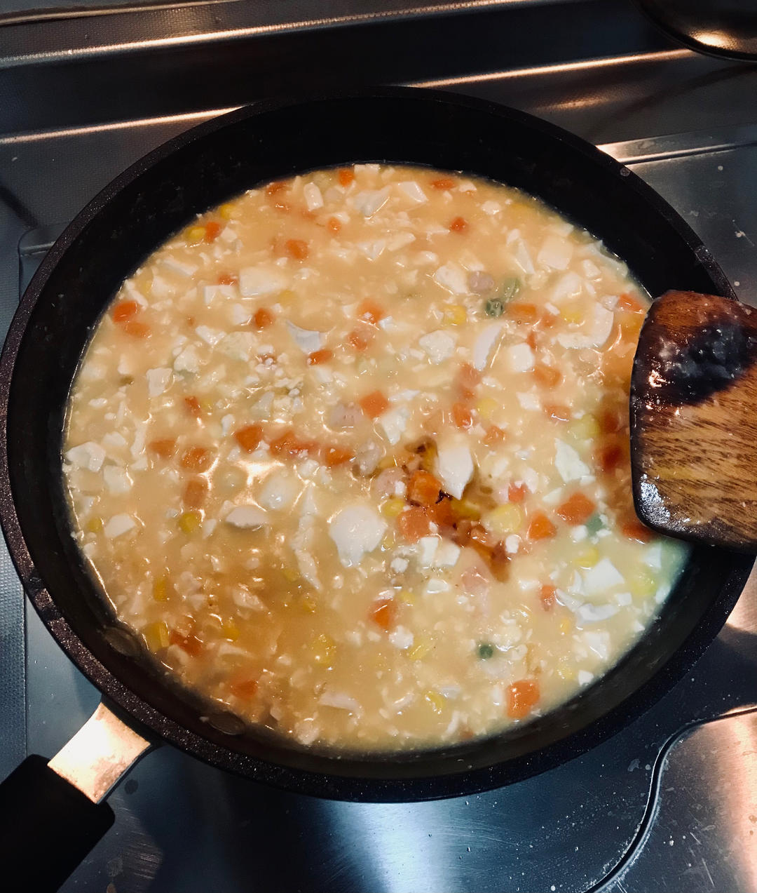 咸蛋黄虾仁烩豆腐