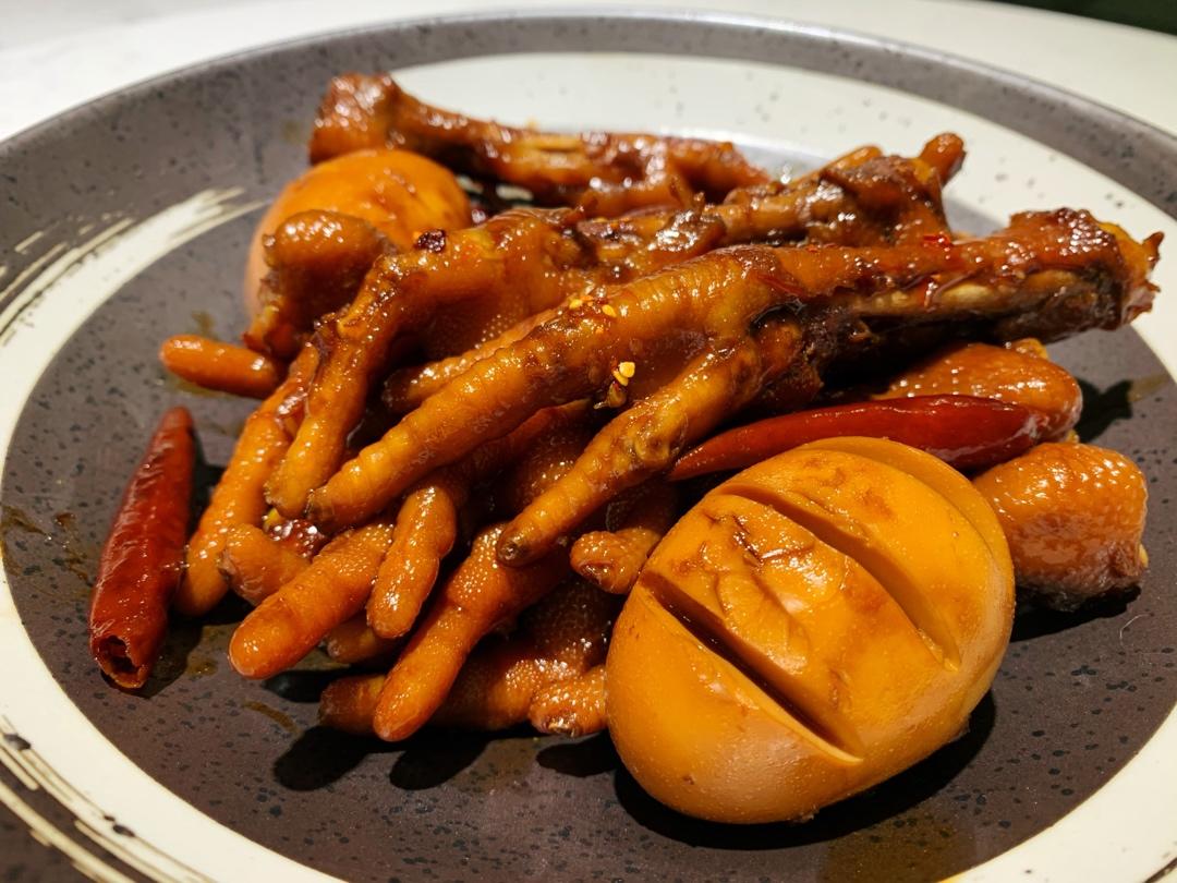 “销魂”卤鸡爪