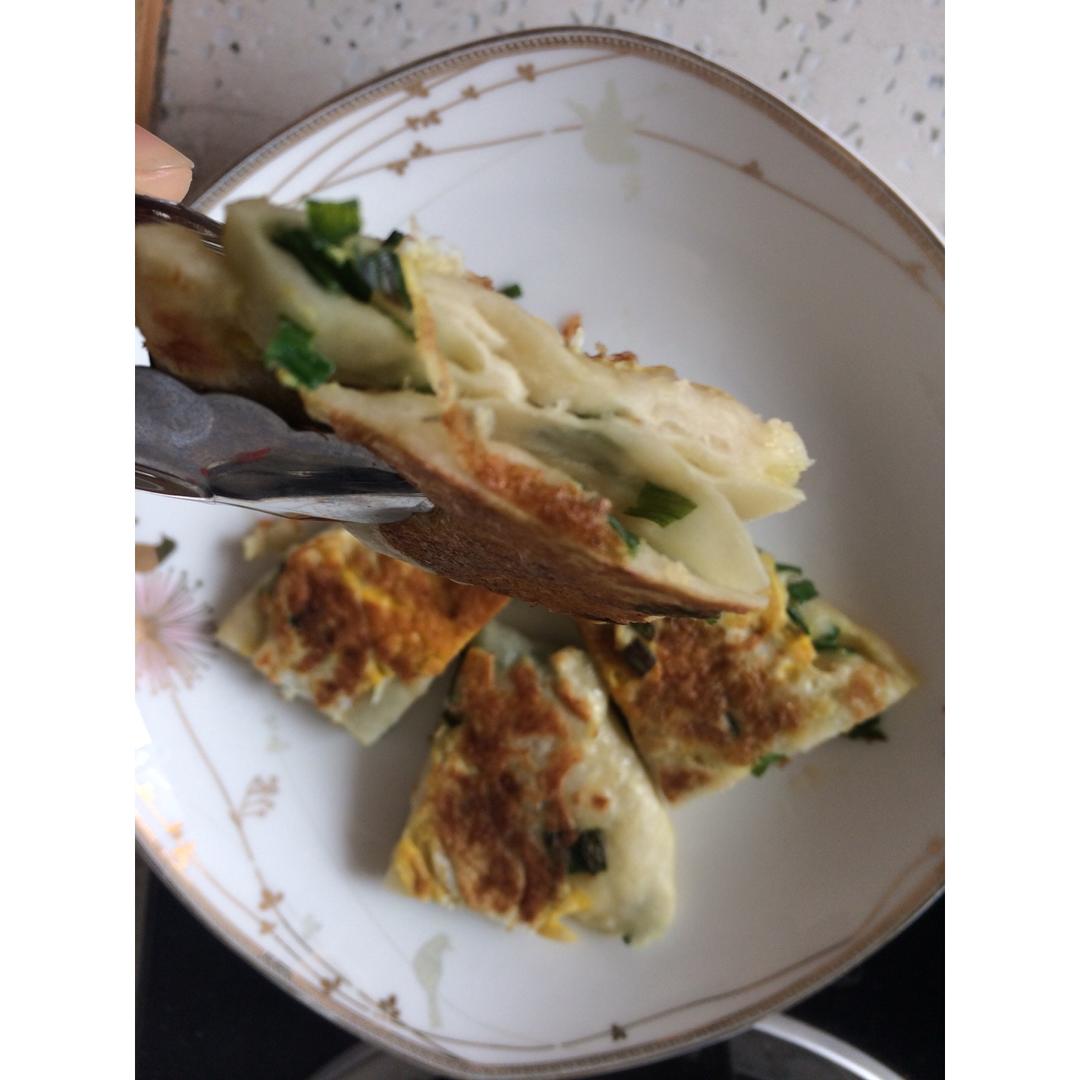 鸡蛋葱油饼                  （更新饼坯保存方法）