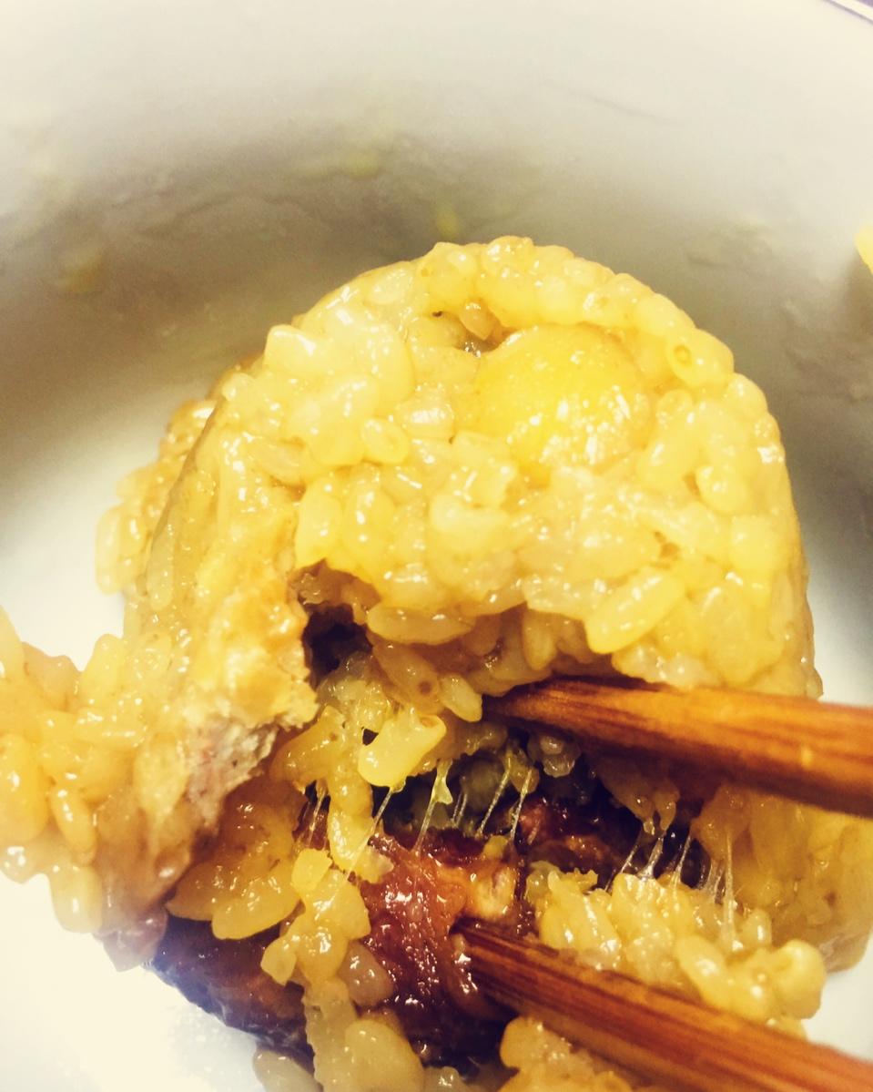 蛋黄肉粽