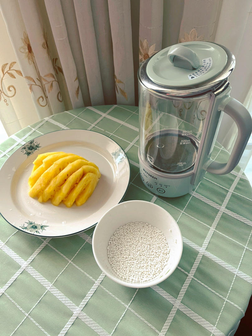 菠萝西米露【4月北鼎养生壶食谱】