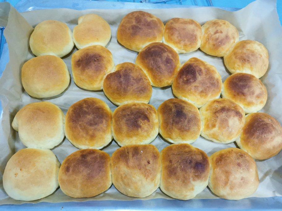 🥛超简单快手，柔软拉丝，一次发酵，牛奶小餐包