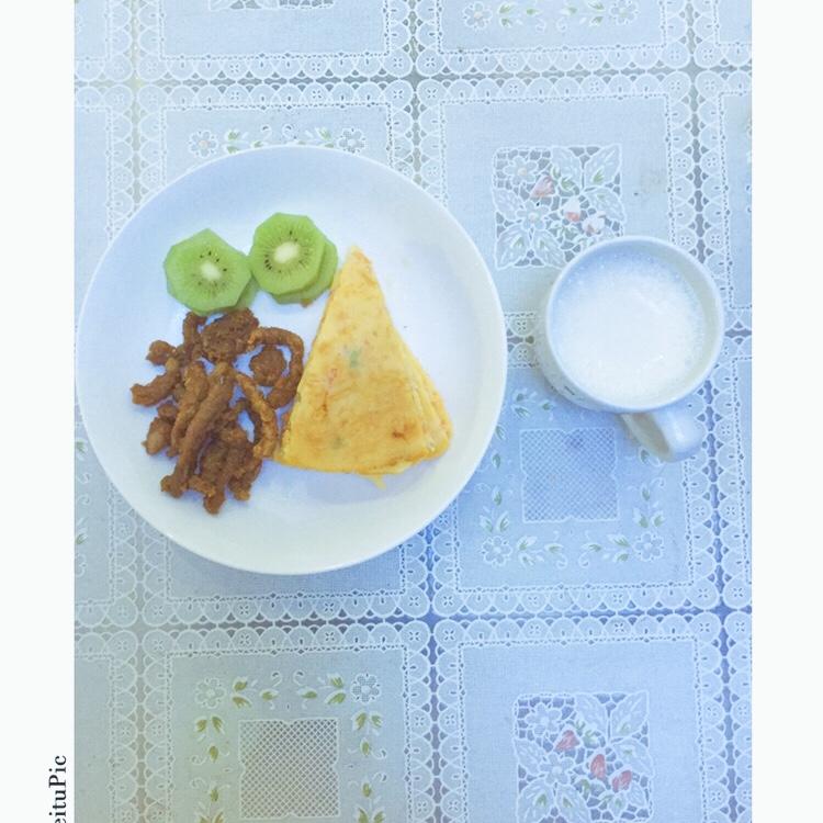 松软香嫩的西红柿鸡蛋饼