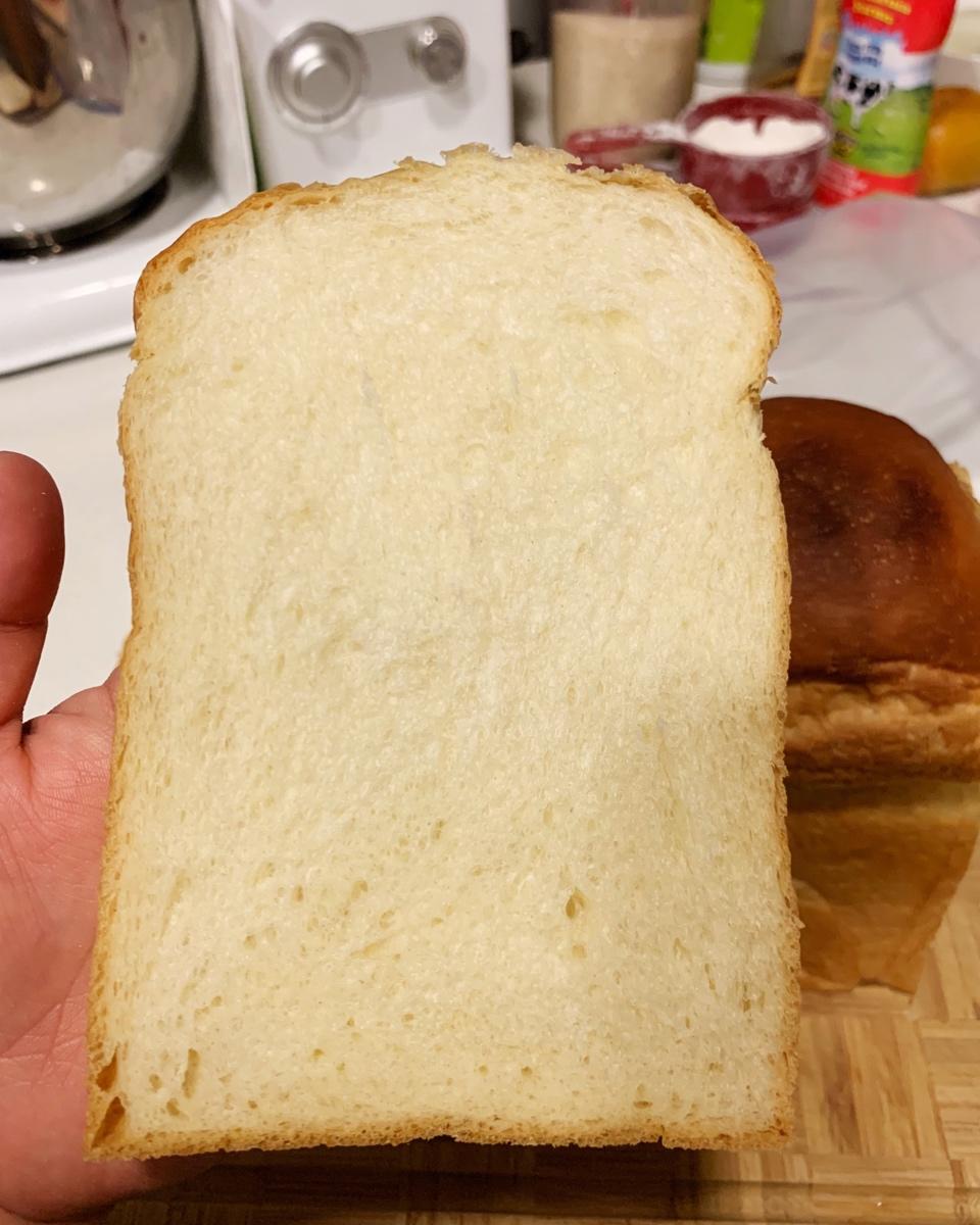 蛋黄炼奶吐司