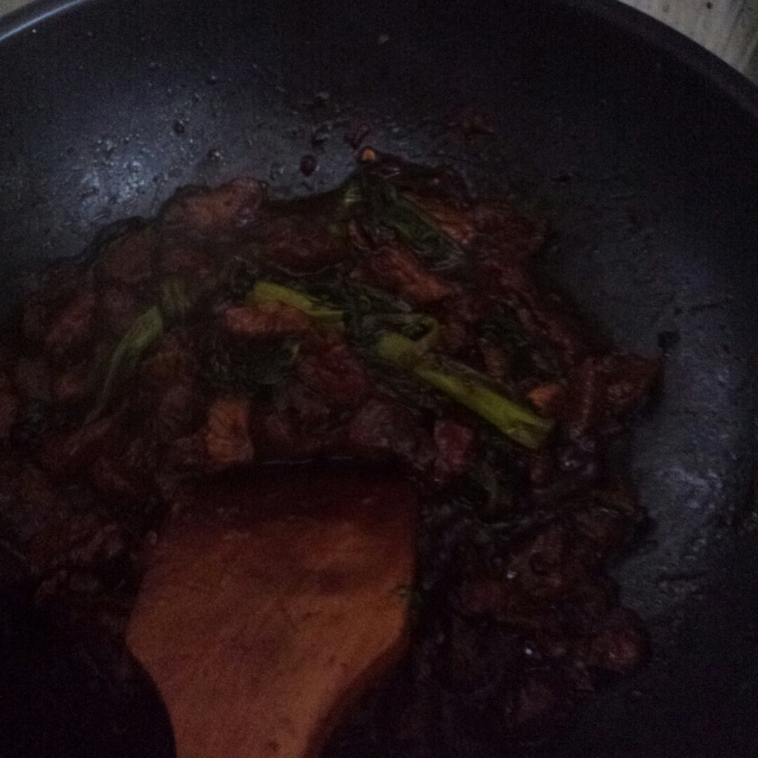 油菜炒肉