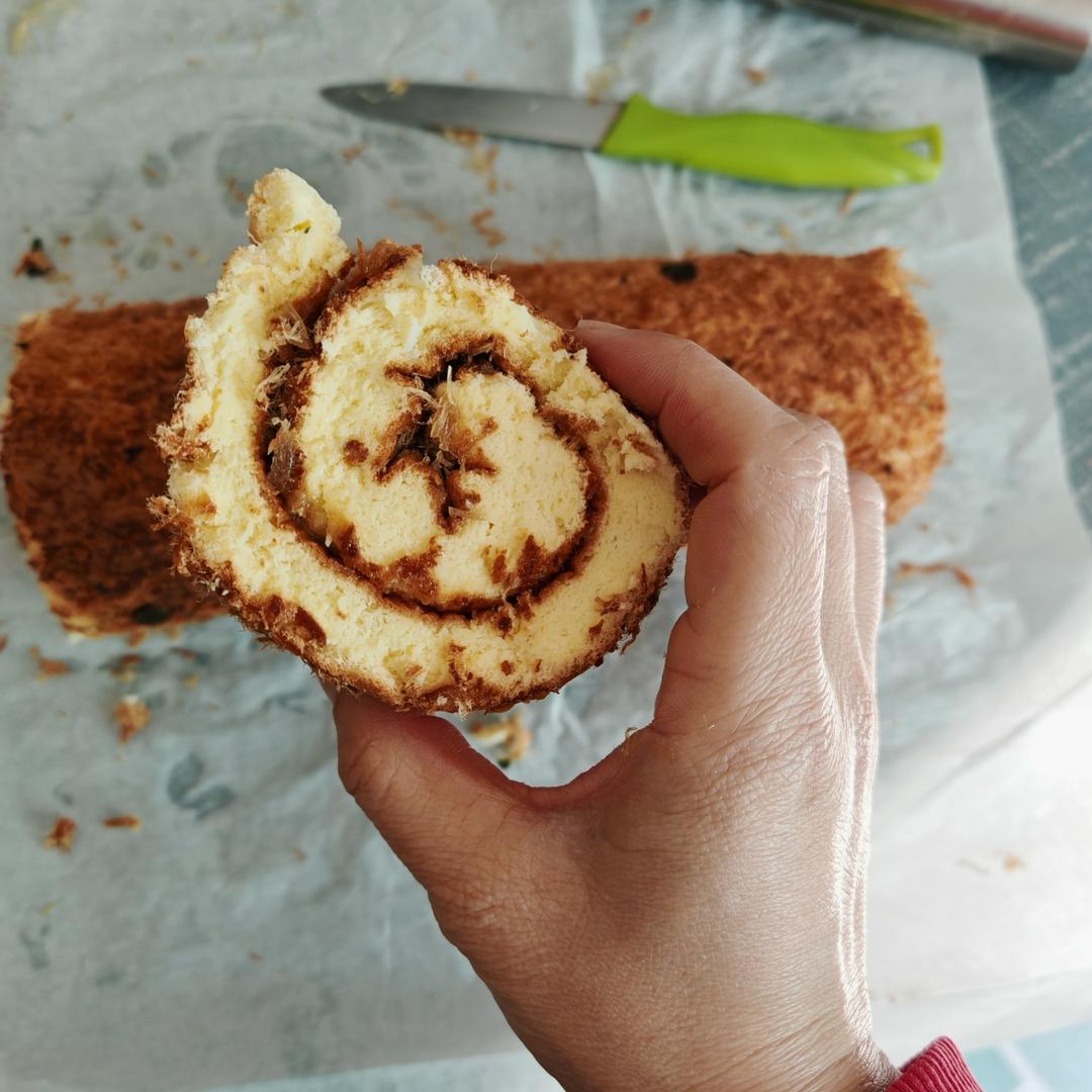 美味肉松卷-简单不开裂，零失误的蛋糕卷