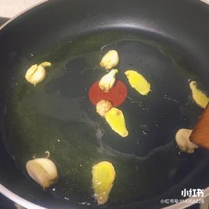 电饭锅排骨焖饭 超下饭的做法 步骤4