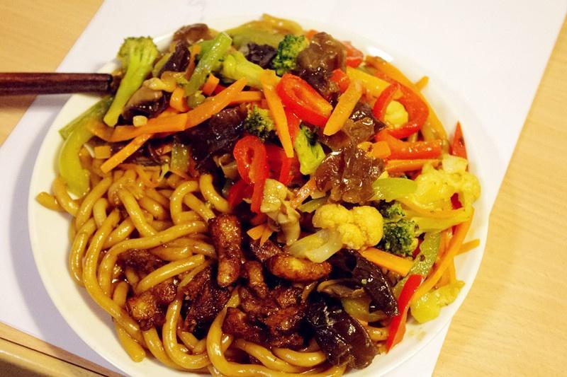 炒乌冬面的做法