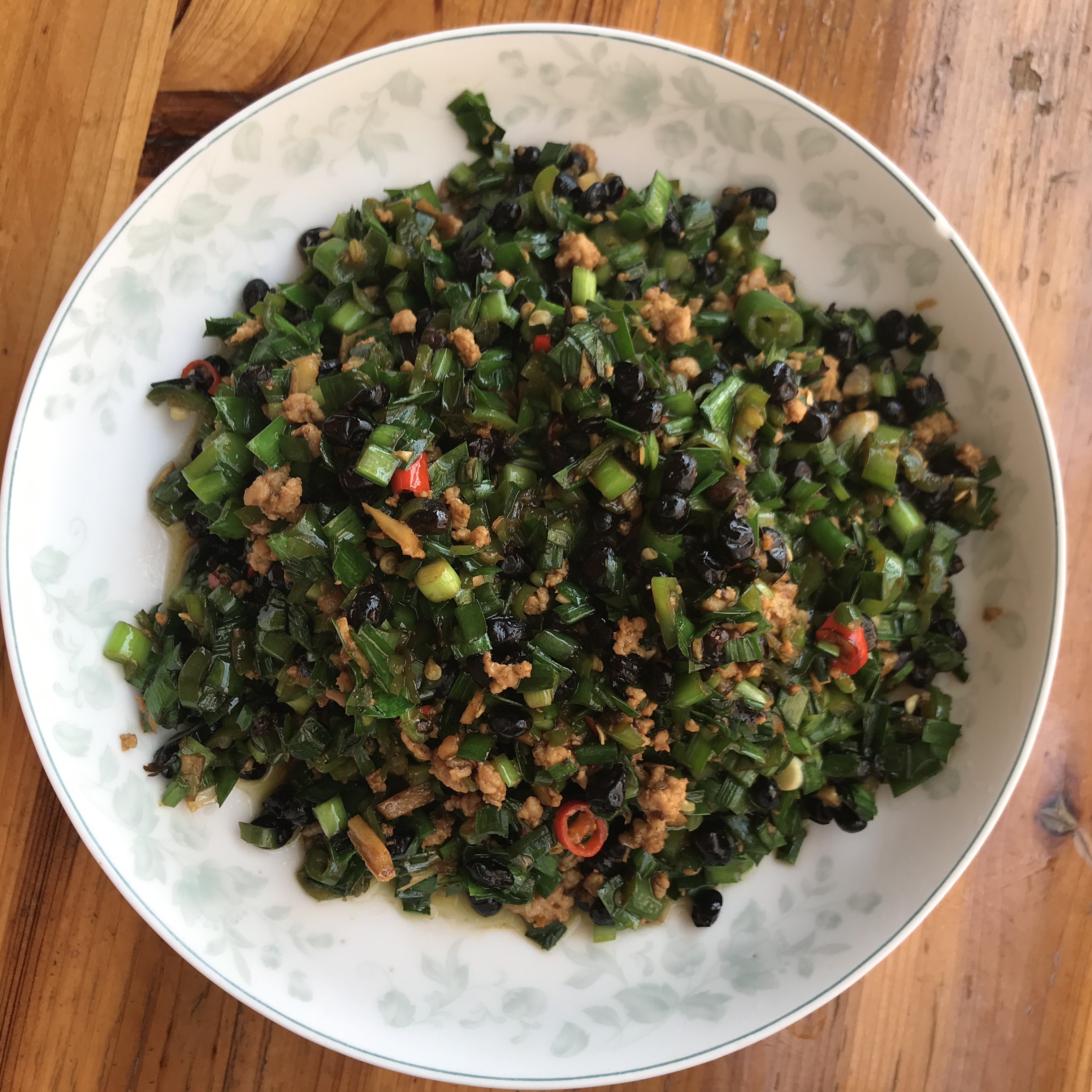 韭菜豆豉青椒肉沫下饭菜的做法