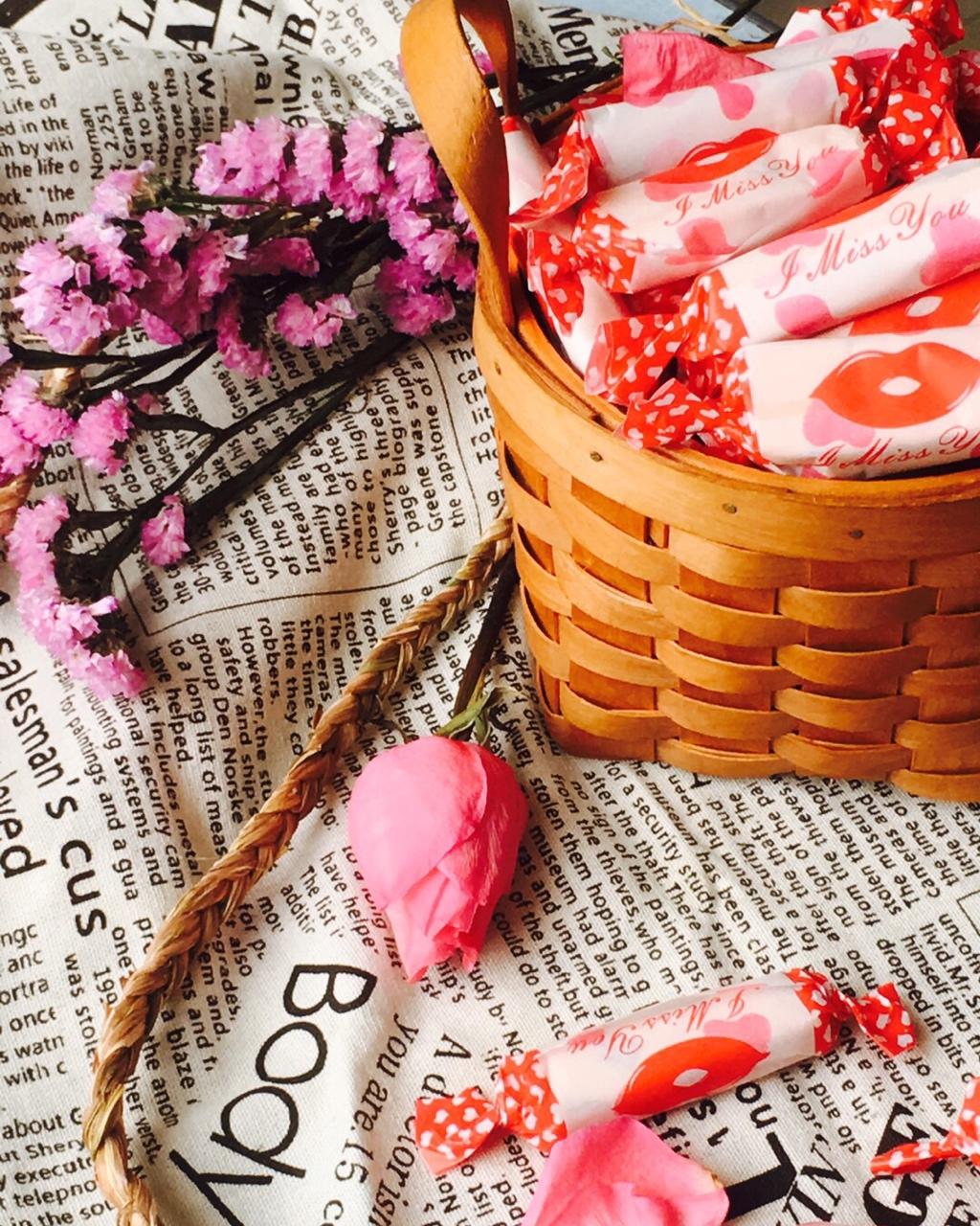 牛轧糖（蔓越莓花生版和抹茶牛轧糖二种口味）