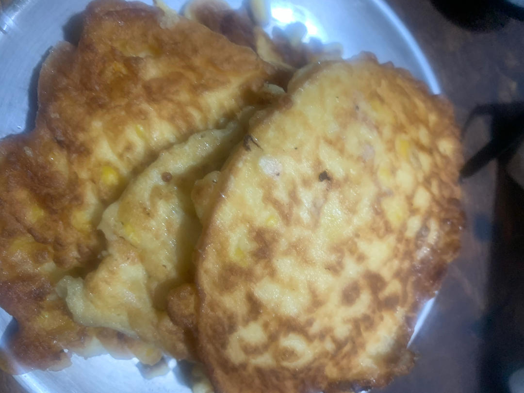 玉米粒鸡蛋饼