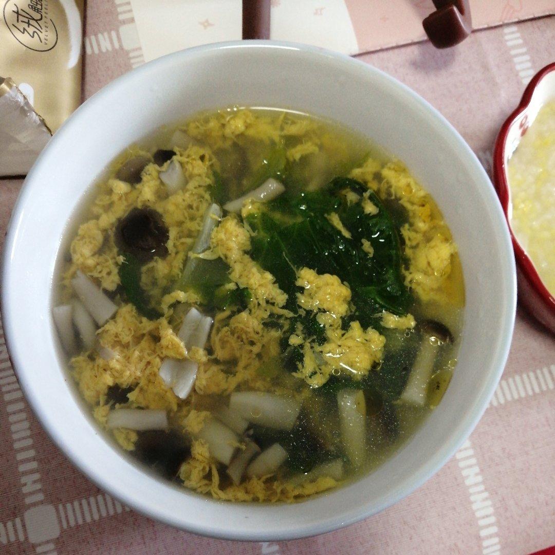 🍵👏🏻❤️简单5分钟的超鲜美蟹味菇汤，海鲜菇汤