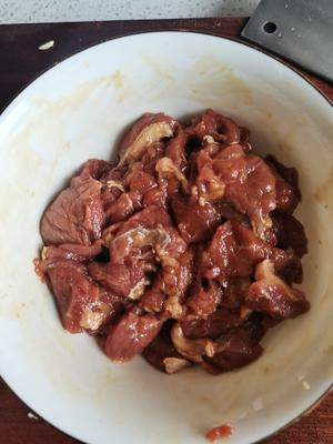小炒黄牛肉（湘味）的做法 步骤2