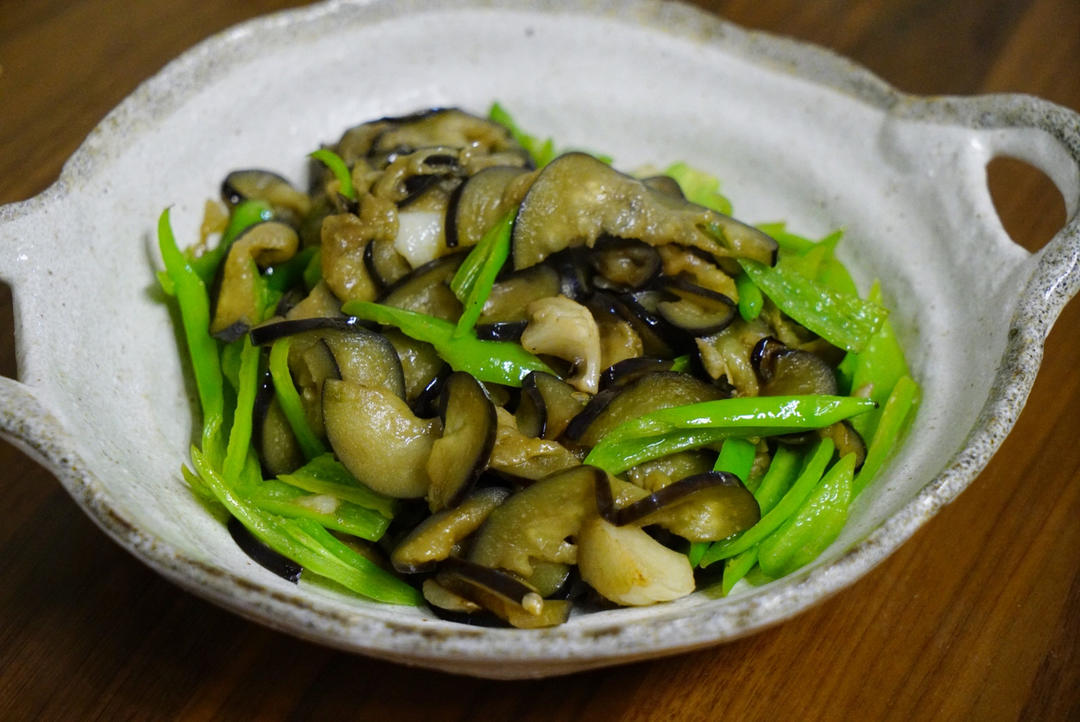 青椒炒茄子