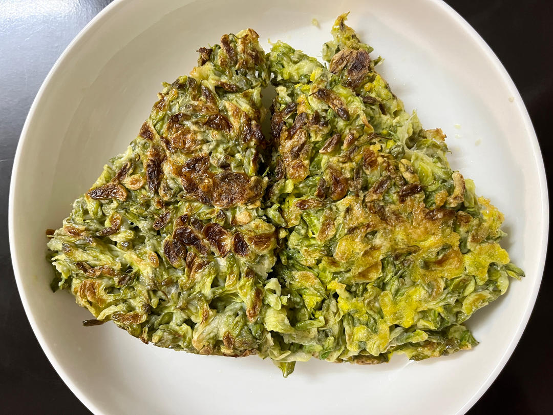 春天不能错过的槐花饼