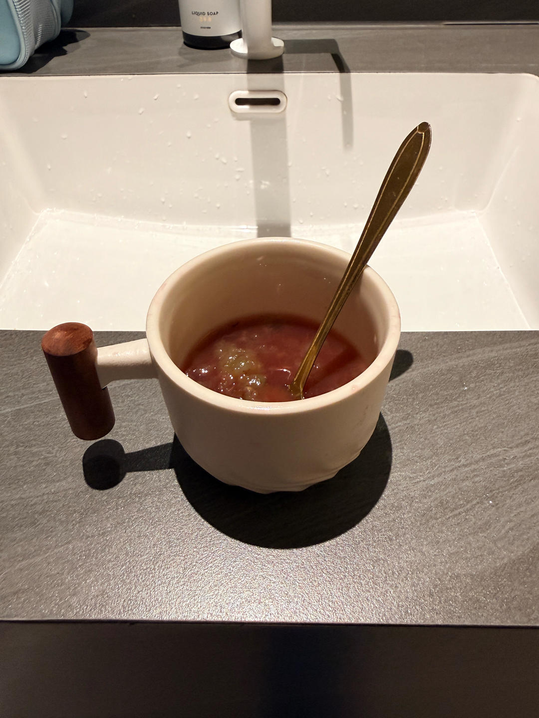 3分钟葡萄桃子饮料！（酒店拍的别喷！）