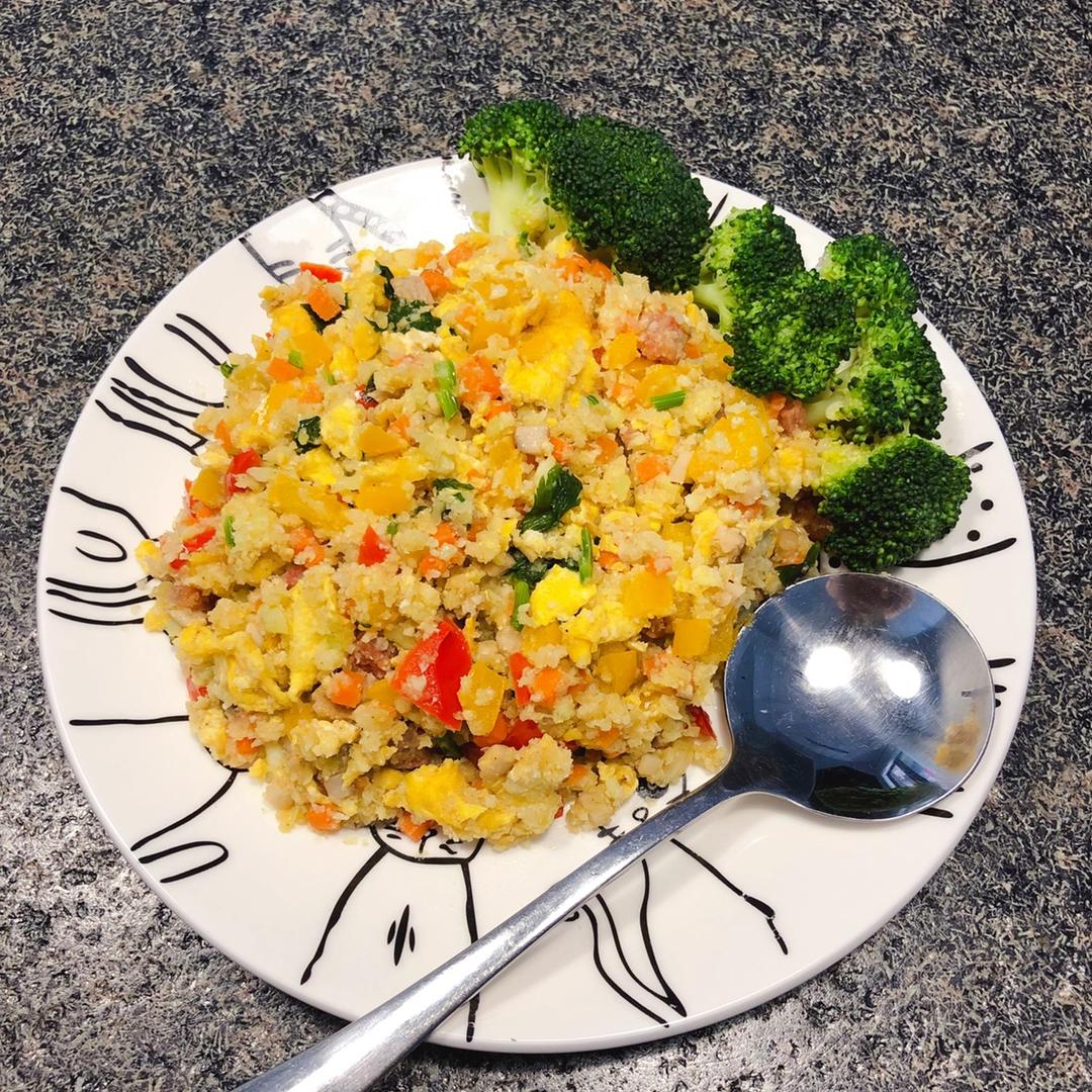 创意减脂餐：减脂花菜炒饭