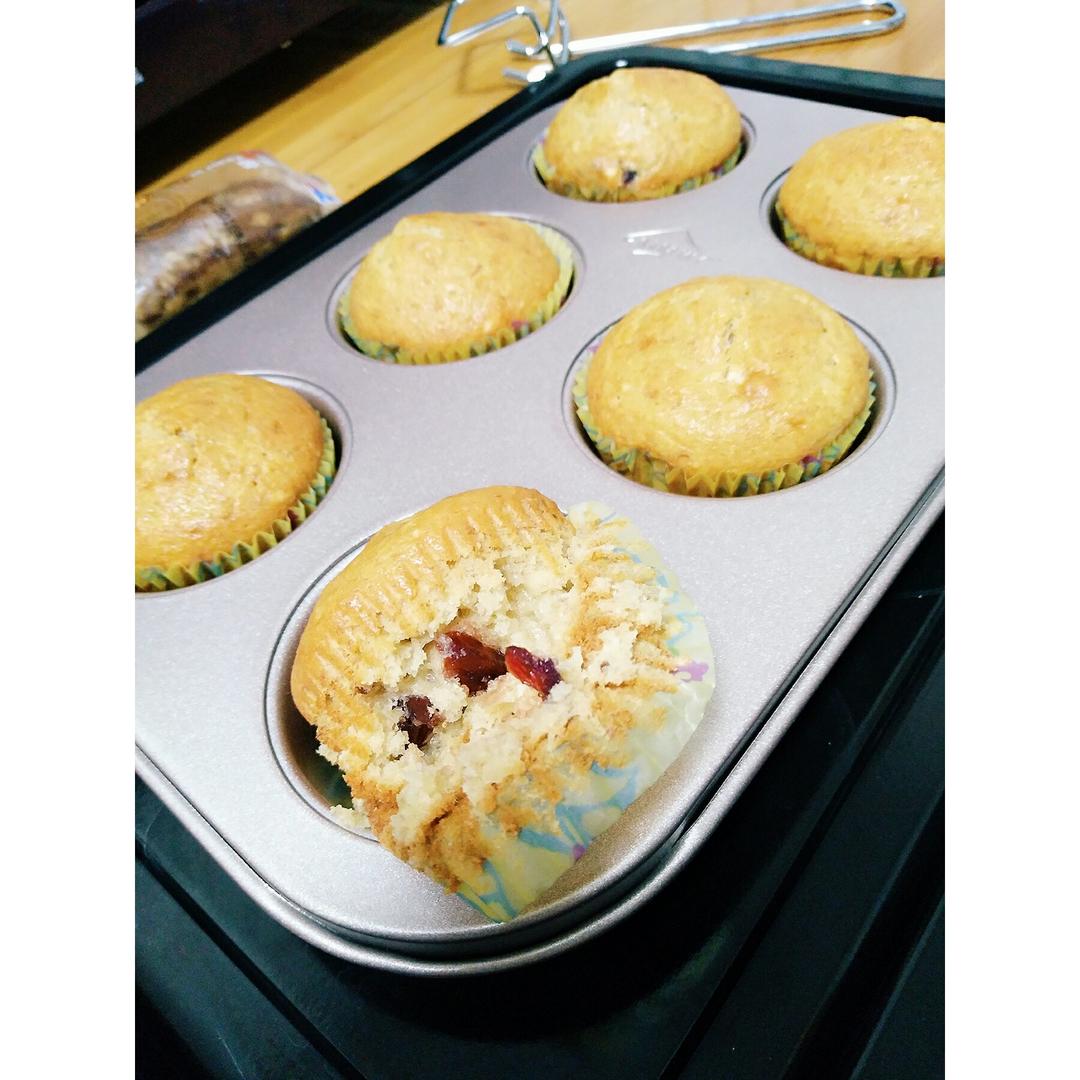 少女心的香蕉蔓越莓玛芬