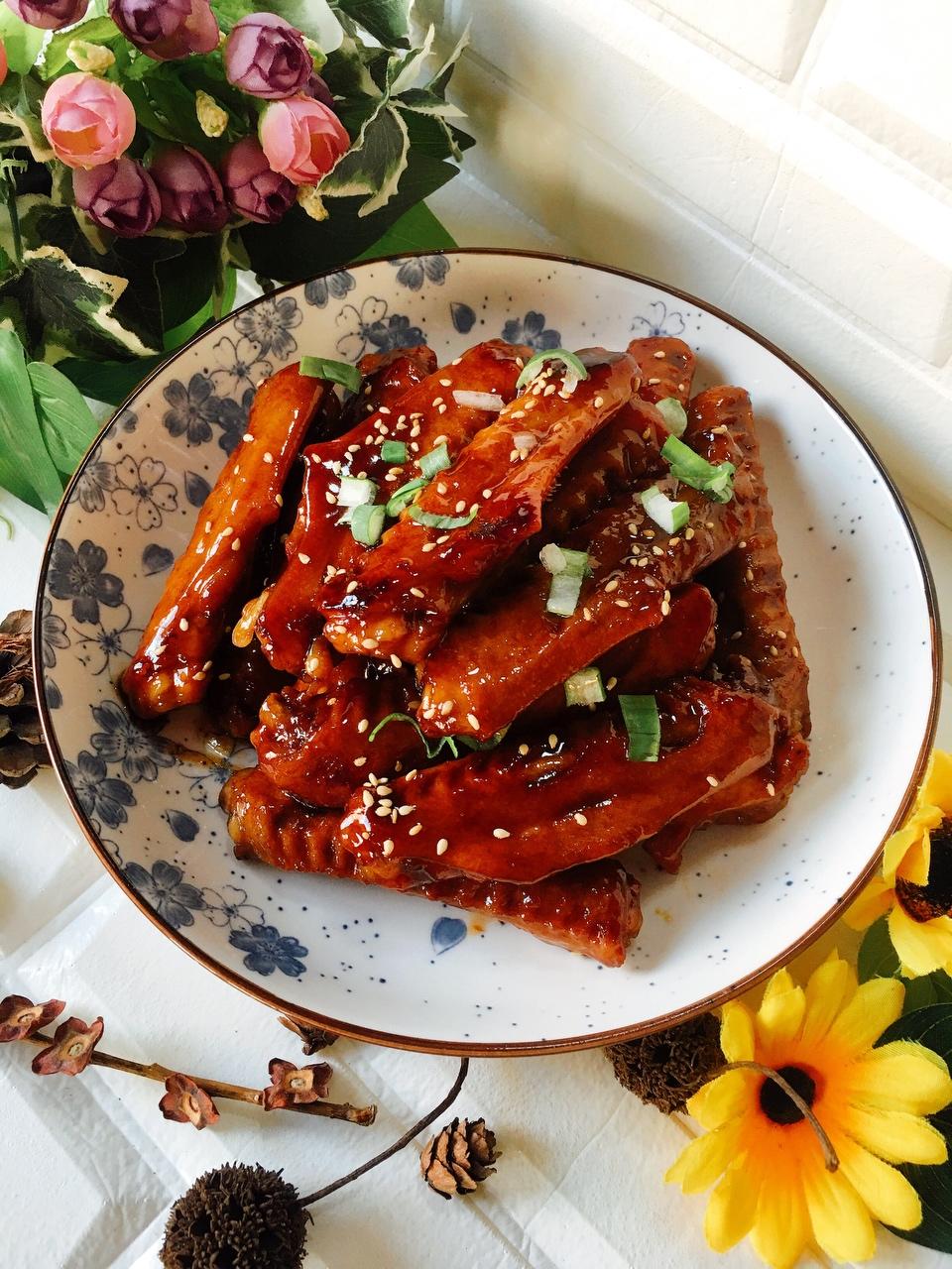 喜欢鸭翅的一起来「可乐鸭翅」吧070707的做法