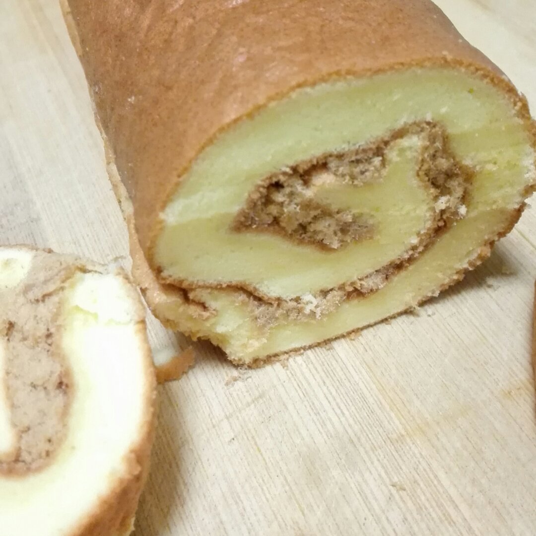 肉松戚风蛋糕卷
