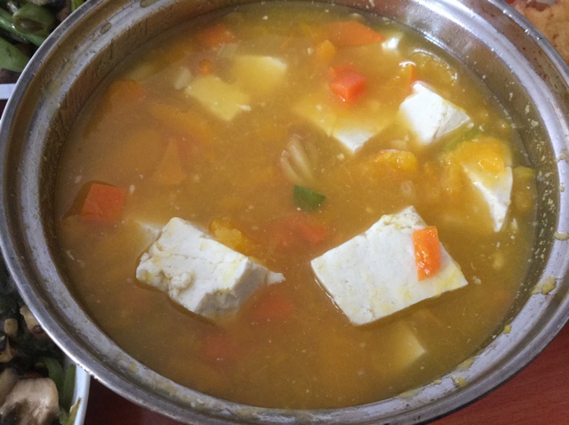 海鲜豆腐南瓜炖