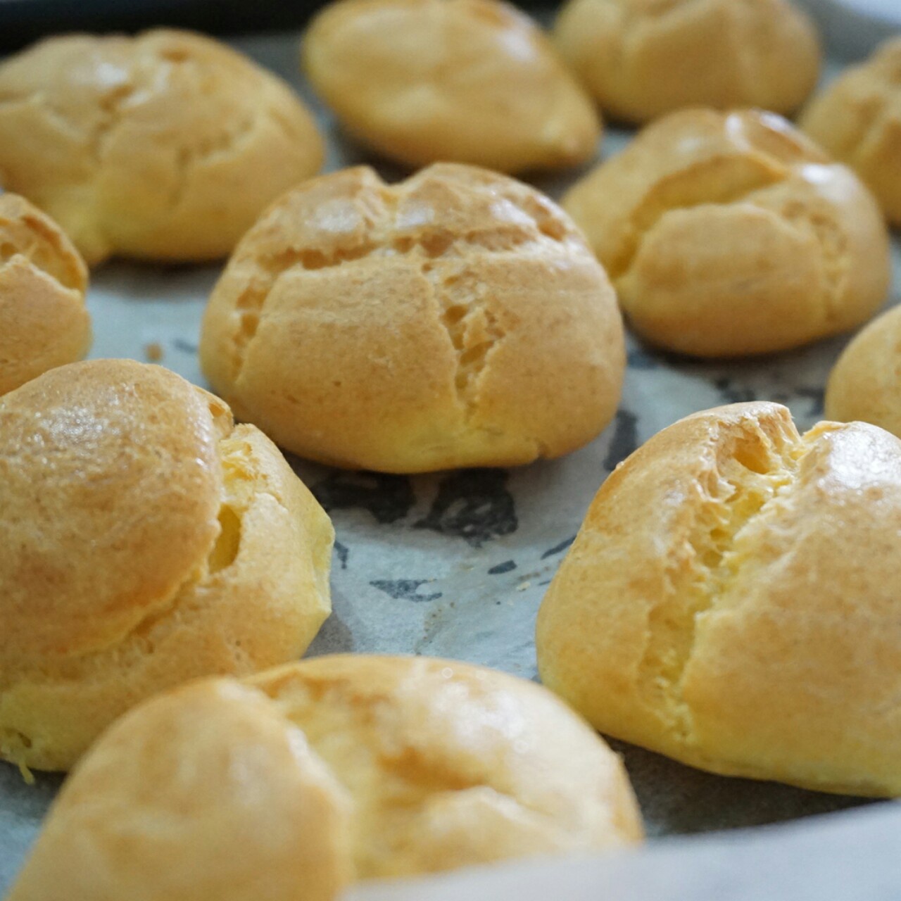 《Tinrry下午茶》教你做香草泡芙