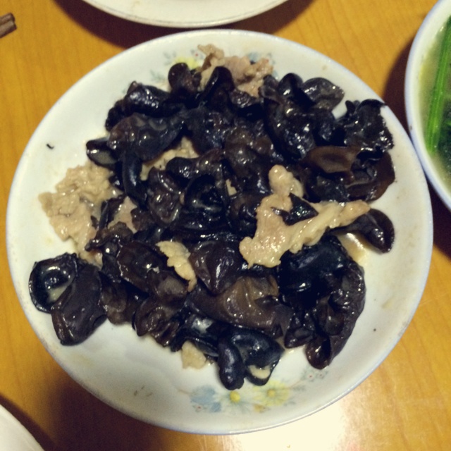 木耳炒肉